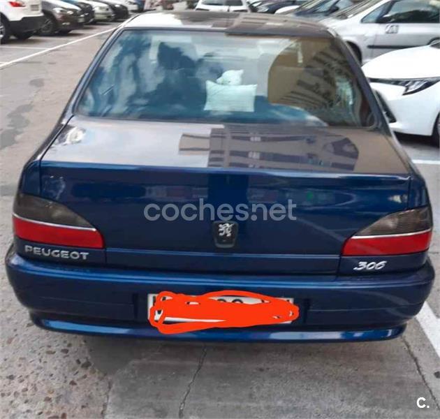 PEUGEOT 306