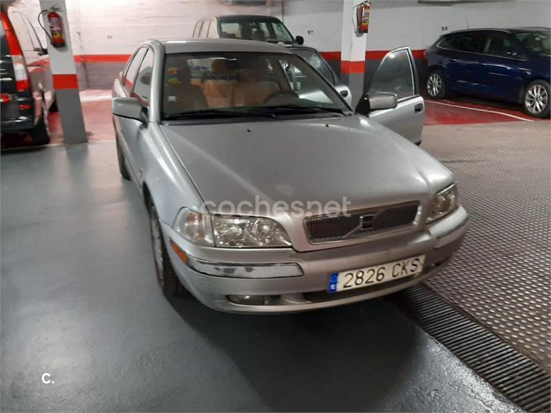 VOLVO S40 1.9D