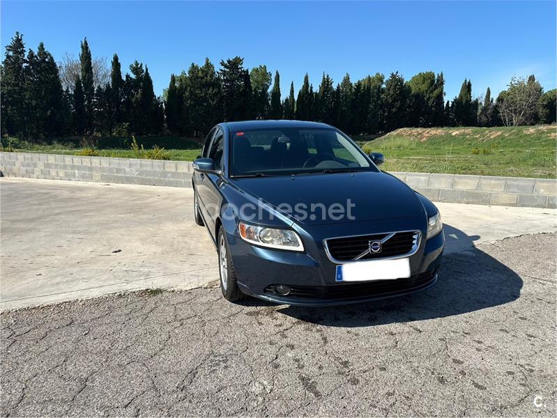 VOLVO S40 2.0D Momentum