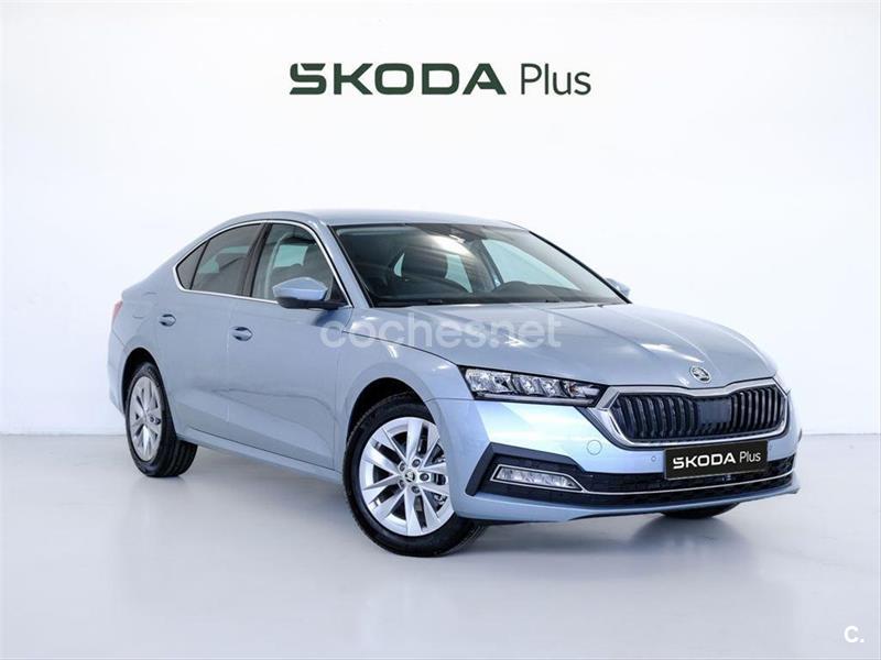 SKODA Octavia 1.5 TSI mHEV 110kW150CV DSG Selection