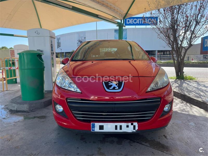 PEUGEOT 207 Confort 1.4 HDI 70 5p.