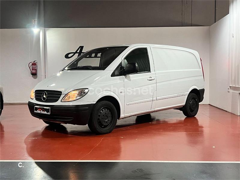 MERCEDES-BENZ Vito 109 CDI Compacta