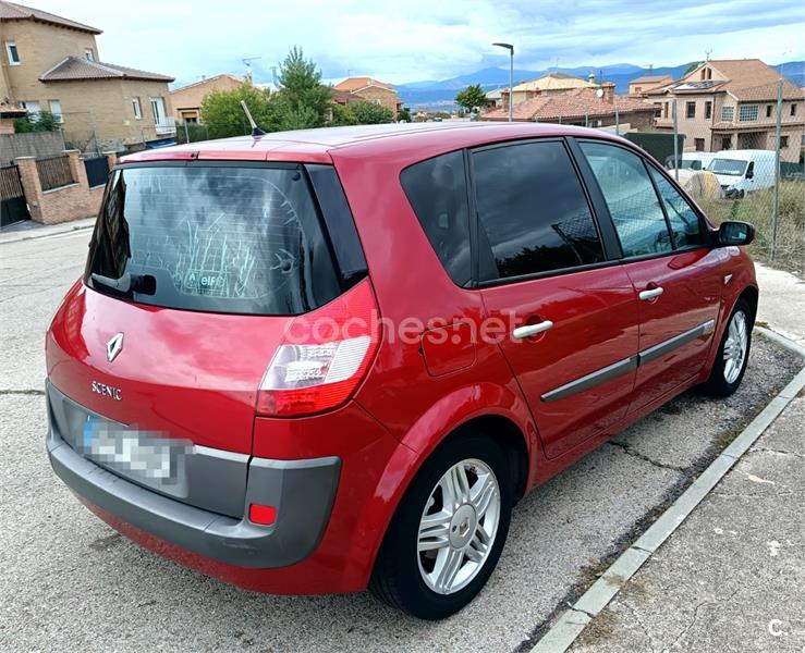 RENAULT Scenic CONFORT DYNAMIQUE 1.6 16V 5p.