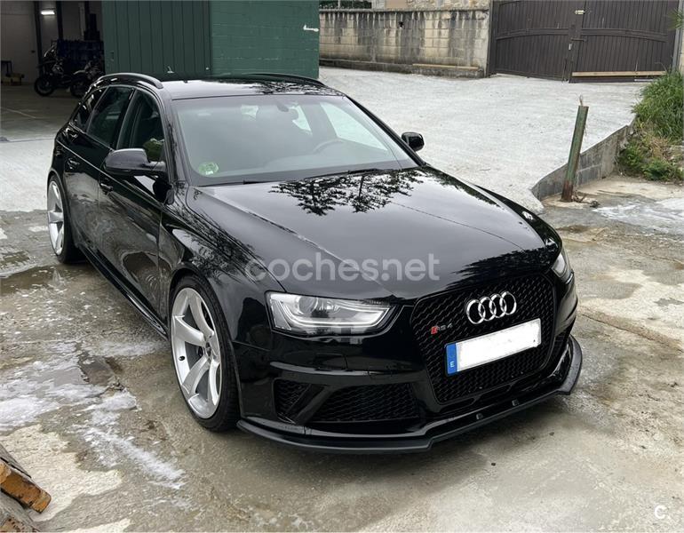 AUDI RS4 Avant 4.2 FSI quattro