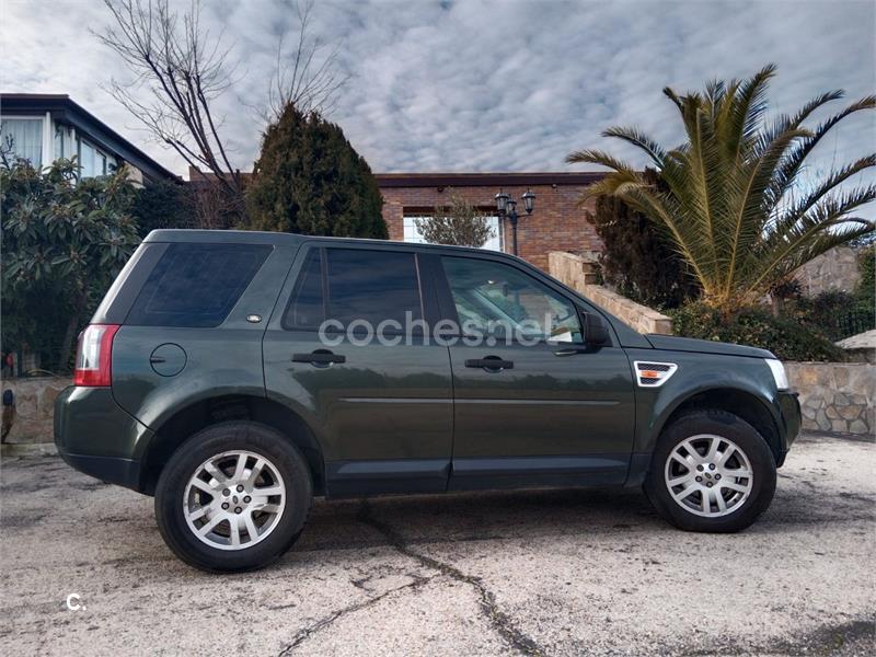 LAND-ROVER Freelander 2.2 Td4 HSE CommandShift