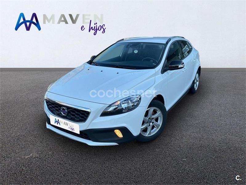 VOLVO V40 Cross Country 1.6 D2 Kinetic