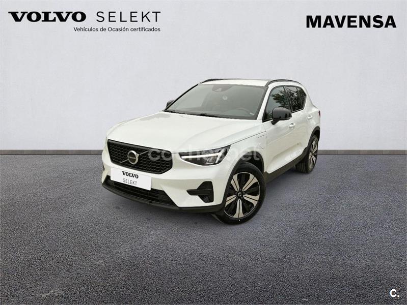 VOLVO XC40 1.5 T4 Recharge PHEV Plus Dark Auto