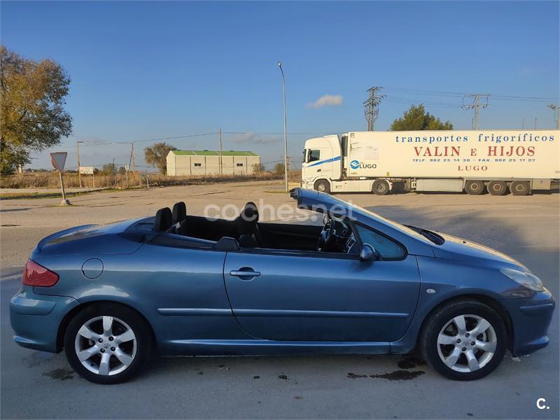 PEUGEOT 307 CC 2.0 HDi 136 Sport