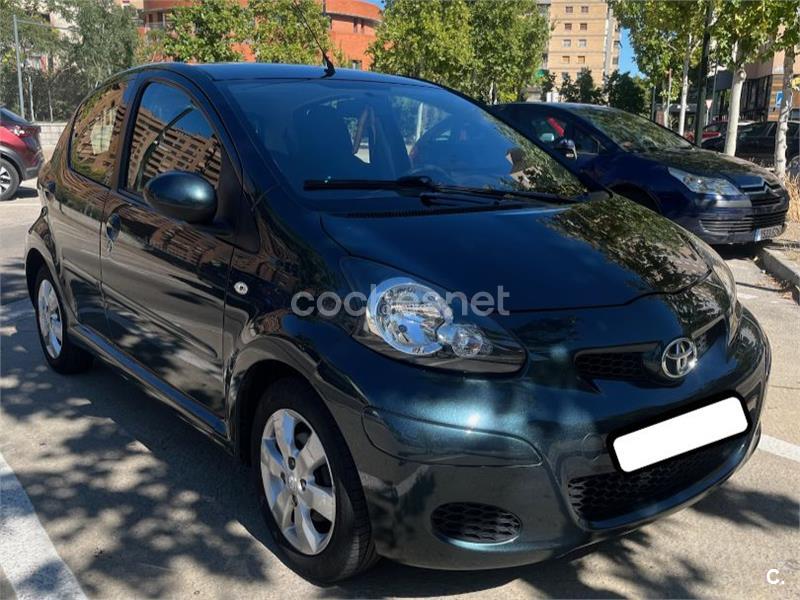 TOYOTA Aygo 1.0 VVTi Connect