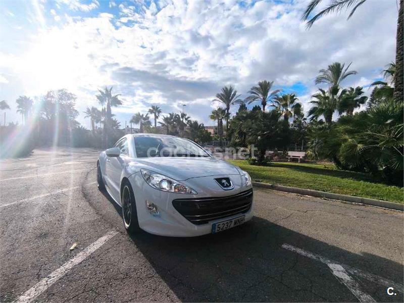 PEUGEOT RCZ