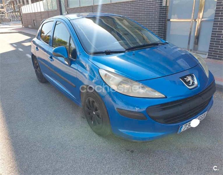 PEUGEOT 207