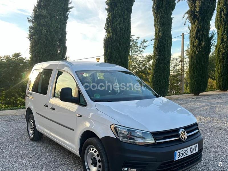 VOLKSWAGEN Caddy Trendline 2.0 TDI BMT 4Motion