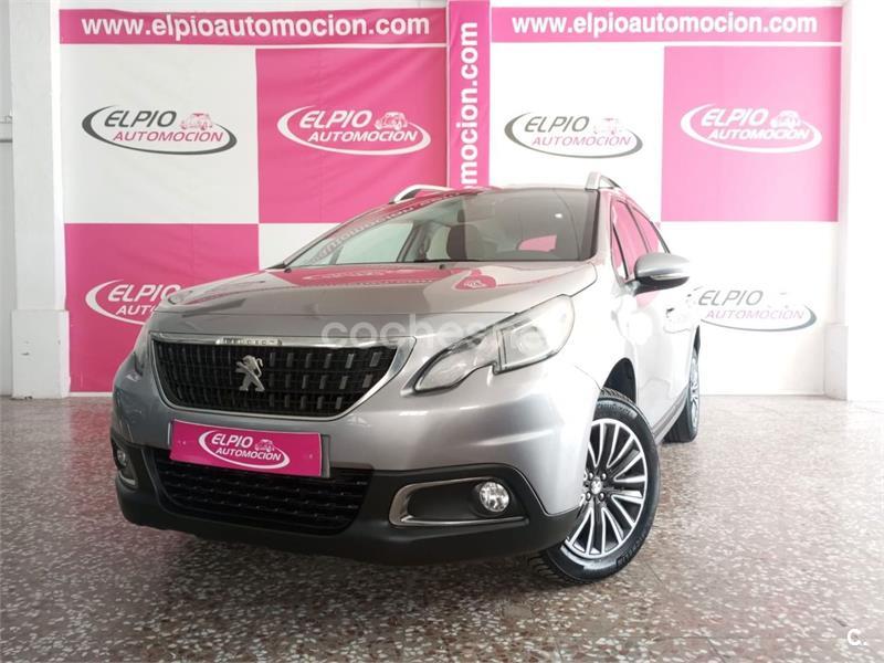 PEUGEOT 2008 Signature 1.2 PureTech