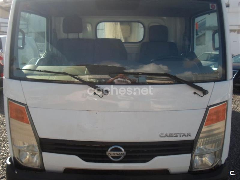 NISSAN Cabstar 28.111 Basico AA Cabina Abatible Corta