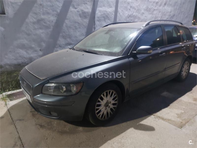 VOLVO V50 2.0D Summum