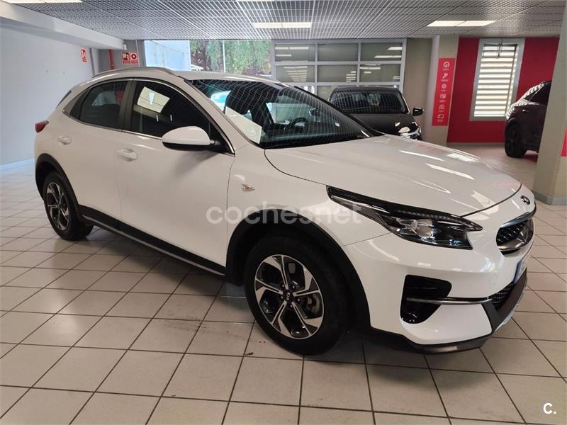 KIA XCeed 1.6 MHEV iMT Drive