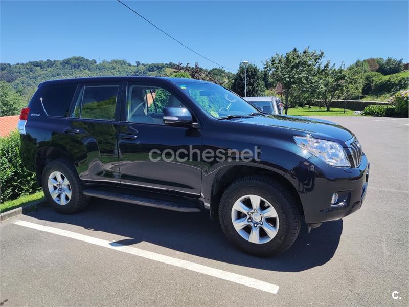 TOYOTA Land Cruiser 3.0 D4D VX