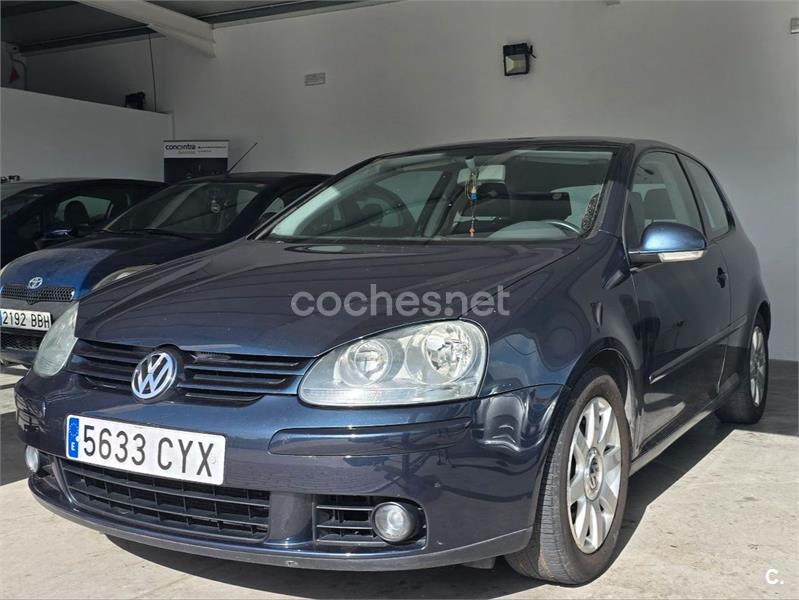 VOLKSWAGEN Golf 2.0 TDI Sportline