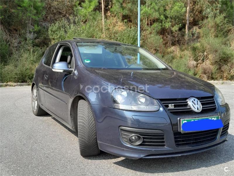 VOLKSWAGEN Golf 2.0 FSI Sportline 3p.