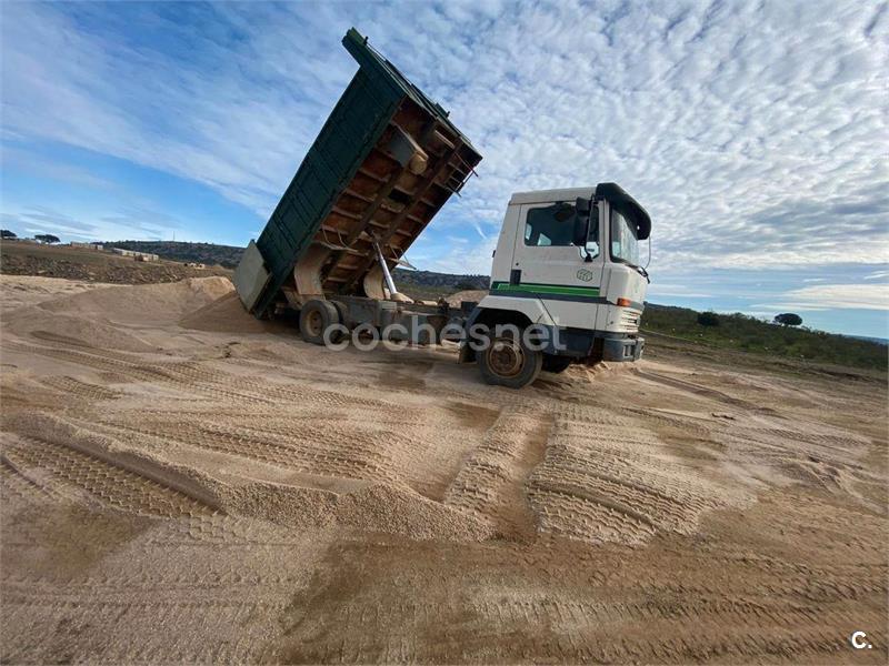 NISSAN CAMION