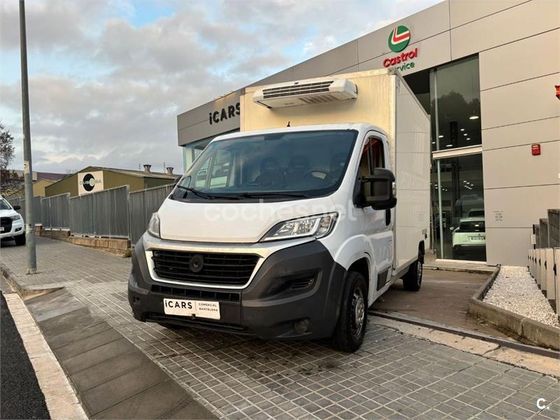 FIAT Ducato 35 2.3 Mjet Chasis Cabina Medio L