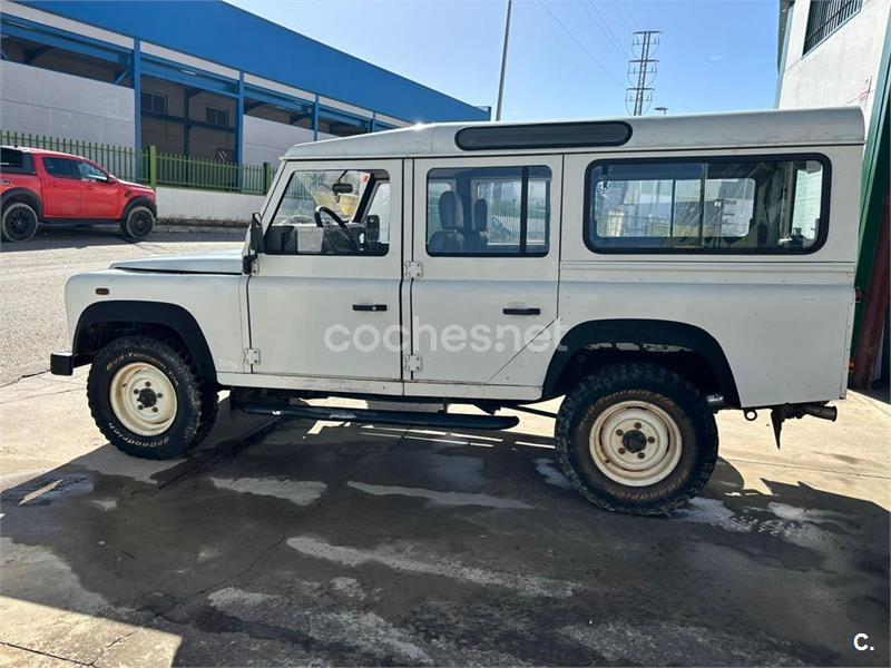 LAND-ROVER Defender