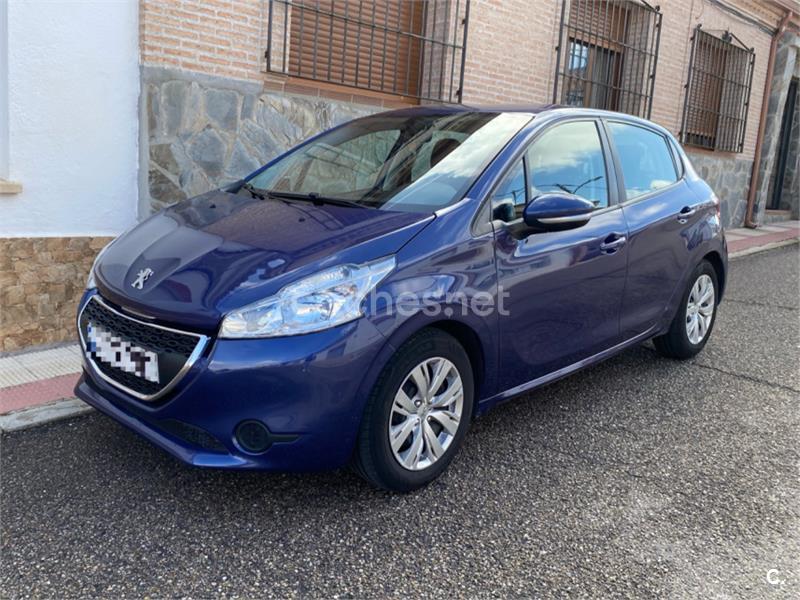 PEUGEOT 208 ACCESS 1.2 VTi 82