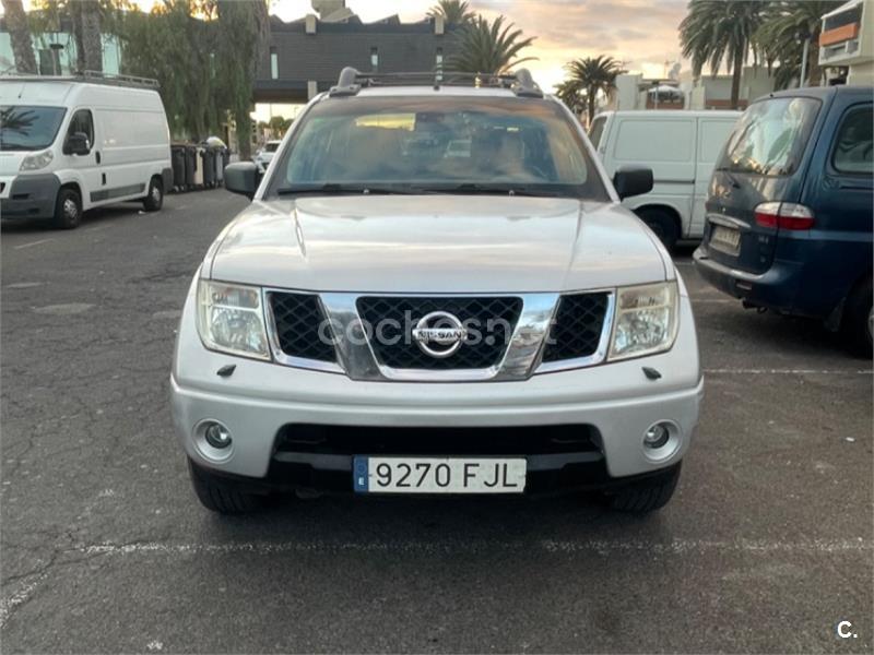 NISSAN Navara 4X2 Doble Cabina SE