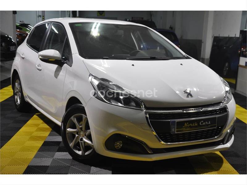 PEUGEOT 208 ACCESS 1.6 BlueHDi 75