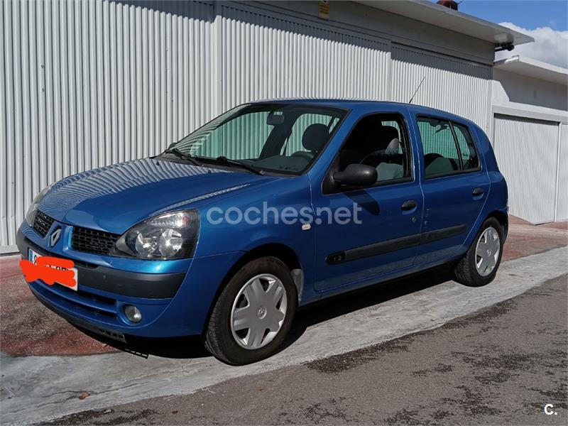 RENAULT Clio Authentique 1.2