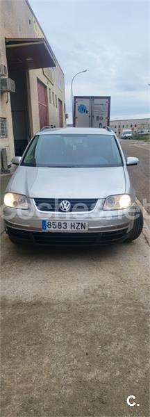 VOLKSWAGEN Touran 2.0 TDI HIGHLINE