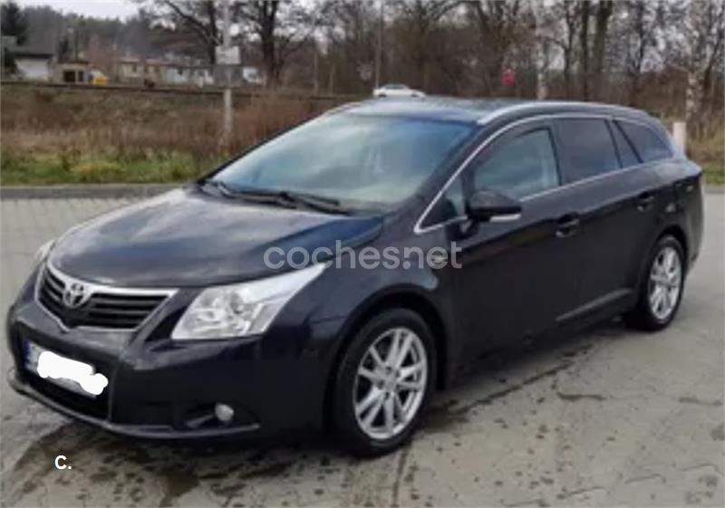 TOYOTA Avensis 2.0 D4D Advance Cross Sport