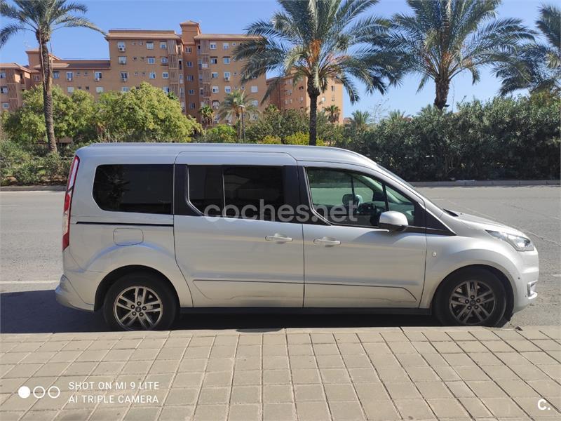 FORD Grand Tourneo Connect 1.5 TDCi Titanium