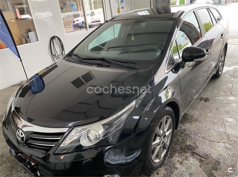 TOYOTA Avensis 120D Comfort Cross Sport 5p.