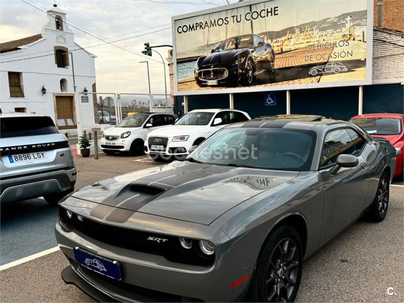 DODGE CHALLENGER SRT