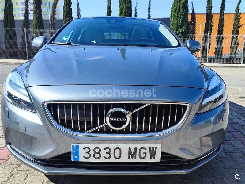 VOLVO V40 2.0 D4 Inscription Auto