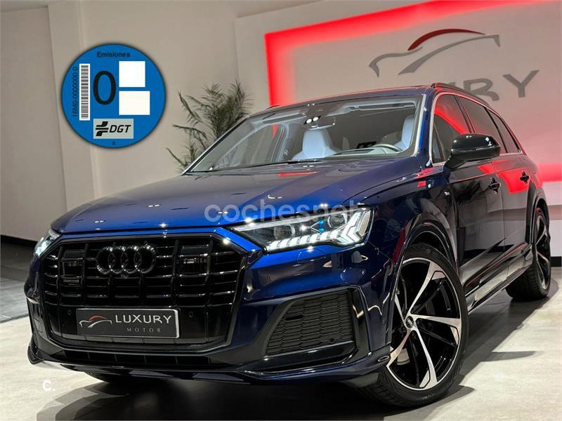 AUDI Q7 55 TFSIe quattro tiptronic