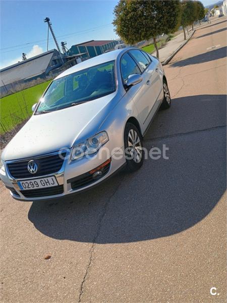 VOLKSWAGEN Passat 2.0 TDI Individual