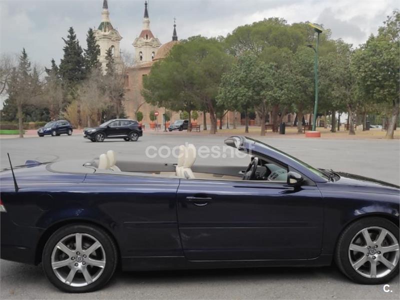 VOLVO C70 D5 Summum