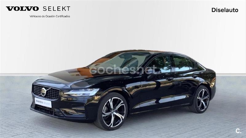 VOLVO S60 B4G FWD Plus Dark Auto