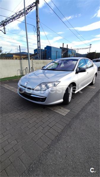 RENAULT Laguna Privilege 2.0dCi Auto