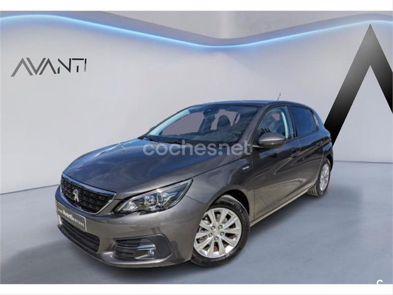 PEUGEOT 308 Style PureTech 130 SS 6 Vel. MAN