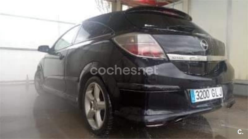 OPEL Astra 1.9 CDTi 150 CV Sport GTC 3p.