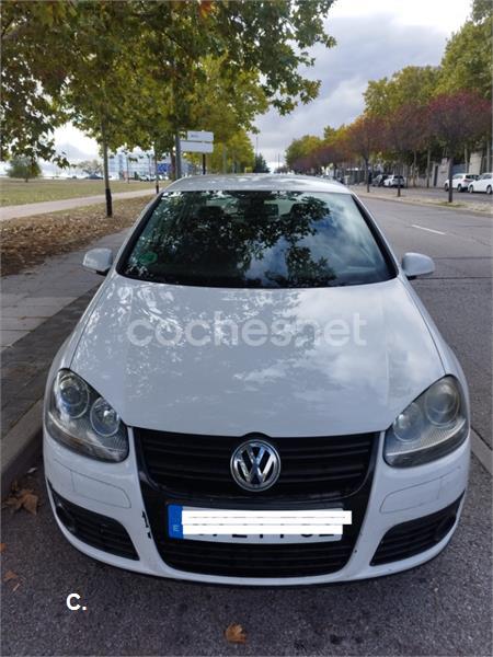 VOLKSWAGEN Golf 1.6 FSI GT Sport Tiptronic