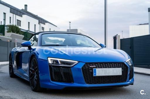 AUDI R8 5.2 FSI quattro S tronic Spyder