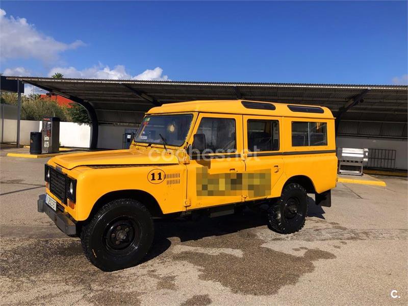 LAND-ROVER Defender