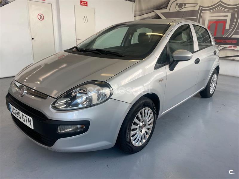 FIAT Punto EVO 12 8v Dynamic 65 CV Gasolina