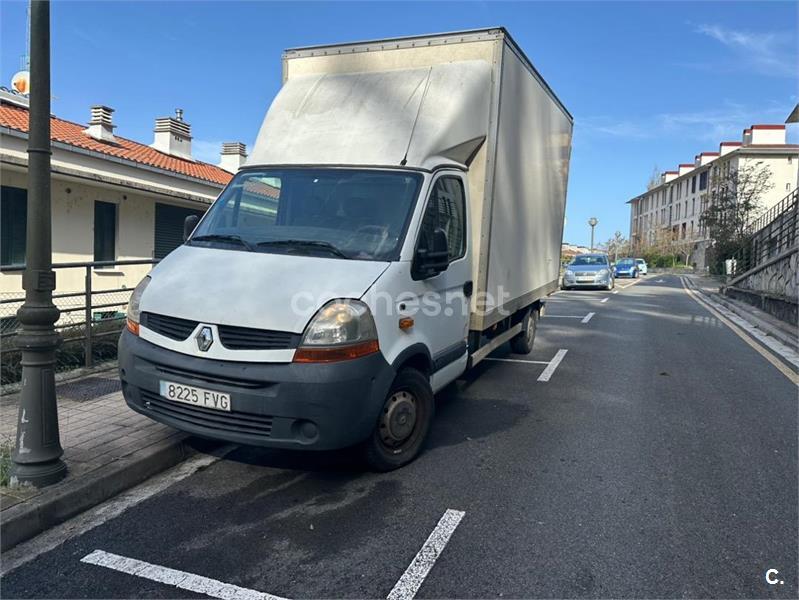 RENAULT Master