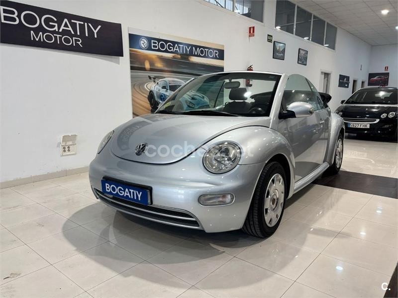 VOLKSWAGEN New Beetle 1.6 Cabriolet