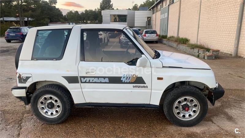 SUZUKI Vitara